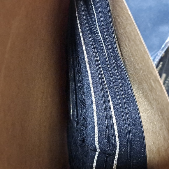 Blooming Lace Thongs - Picture 4 of 4